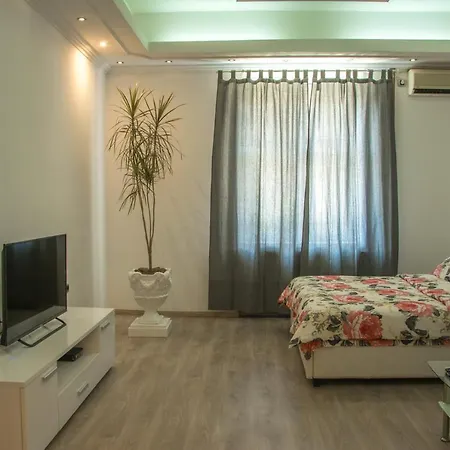 Petra 072 Lejlighed Beograd